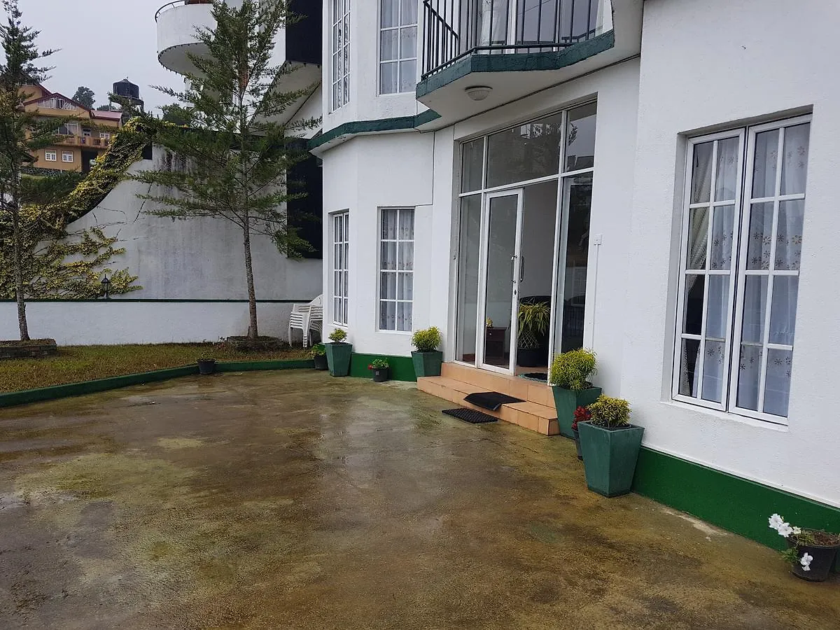 Hotel Rose Garden
