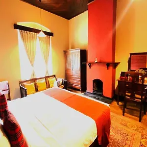 2* Hotel Clifton