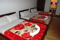 Hotel Rose Garden 2*, Nuwara Eliya