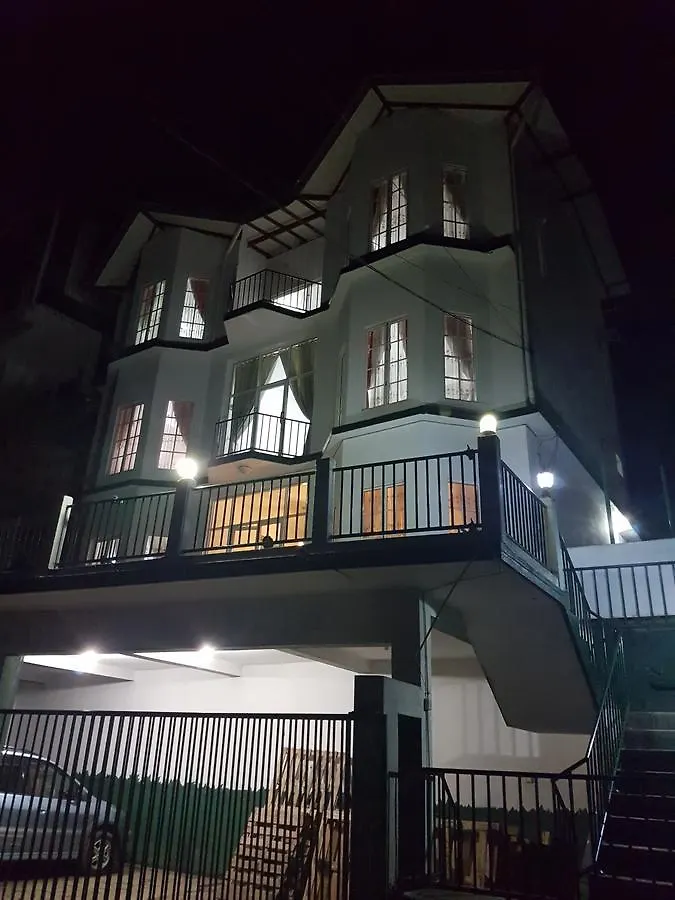 Hotel Rose Garden